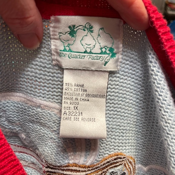 Quacker Factory Christmas Cardigan - Picture 3 of 3